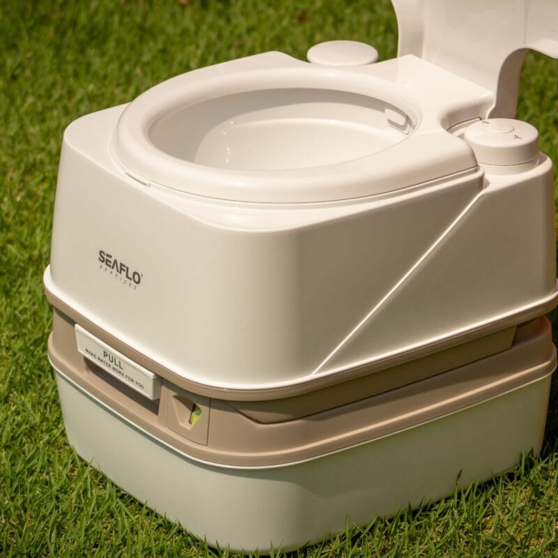 Seariver VASO SANITÁRIO QUIMICO PORTATIL MULTIFUNCIONAL LUXO SEAFLO 12L – Seariver